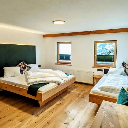 Holiday home Spacious Holiday In Distelberg With Sauna